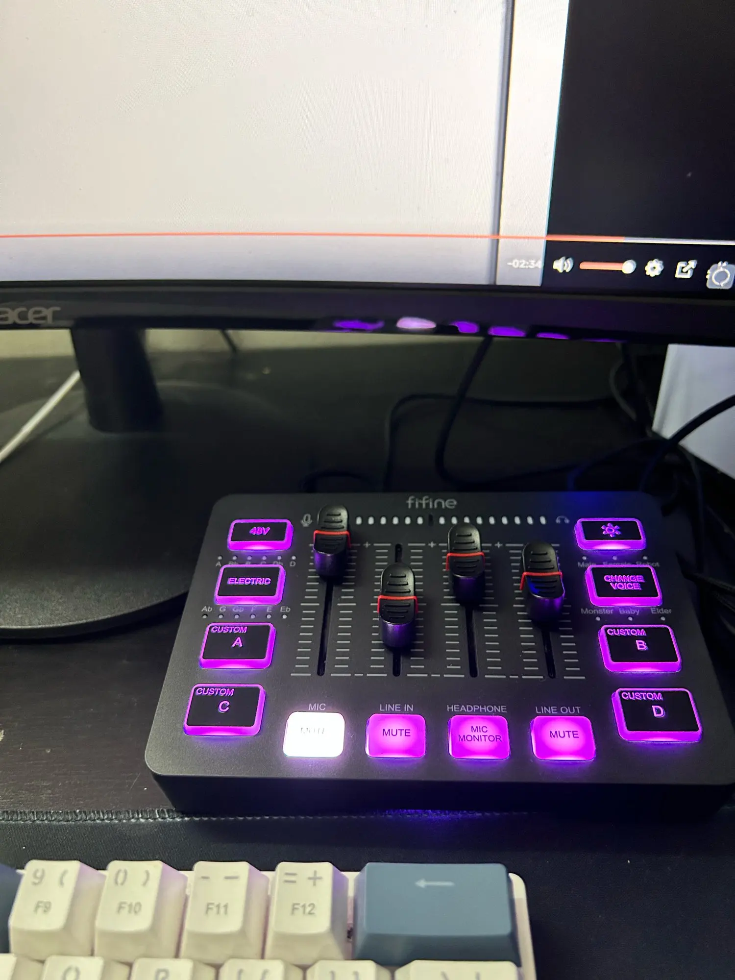 Gaming Mixer: 4-Channel RGB with XLR Mic Interface for Voice & Podcasts photo review