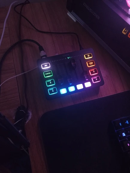 Gaming Mixer: 4-Channel RGB with XLR Mic Interface for Voice & Podcasts photo review