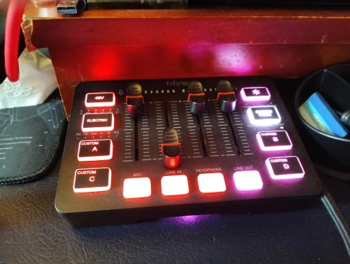 Gaming Mixer: 4-Channel RGB with XLR Mic Interface for Voice & Podcasts photo review